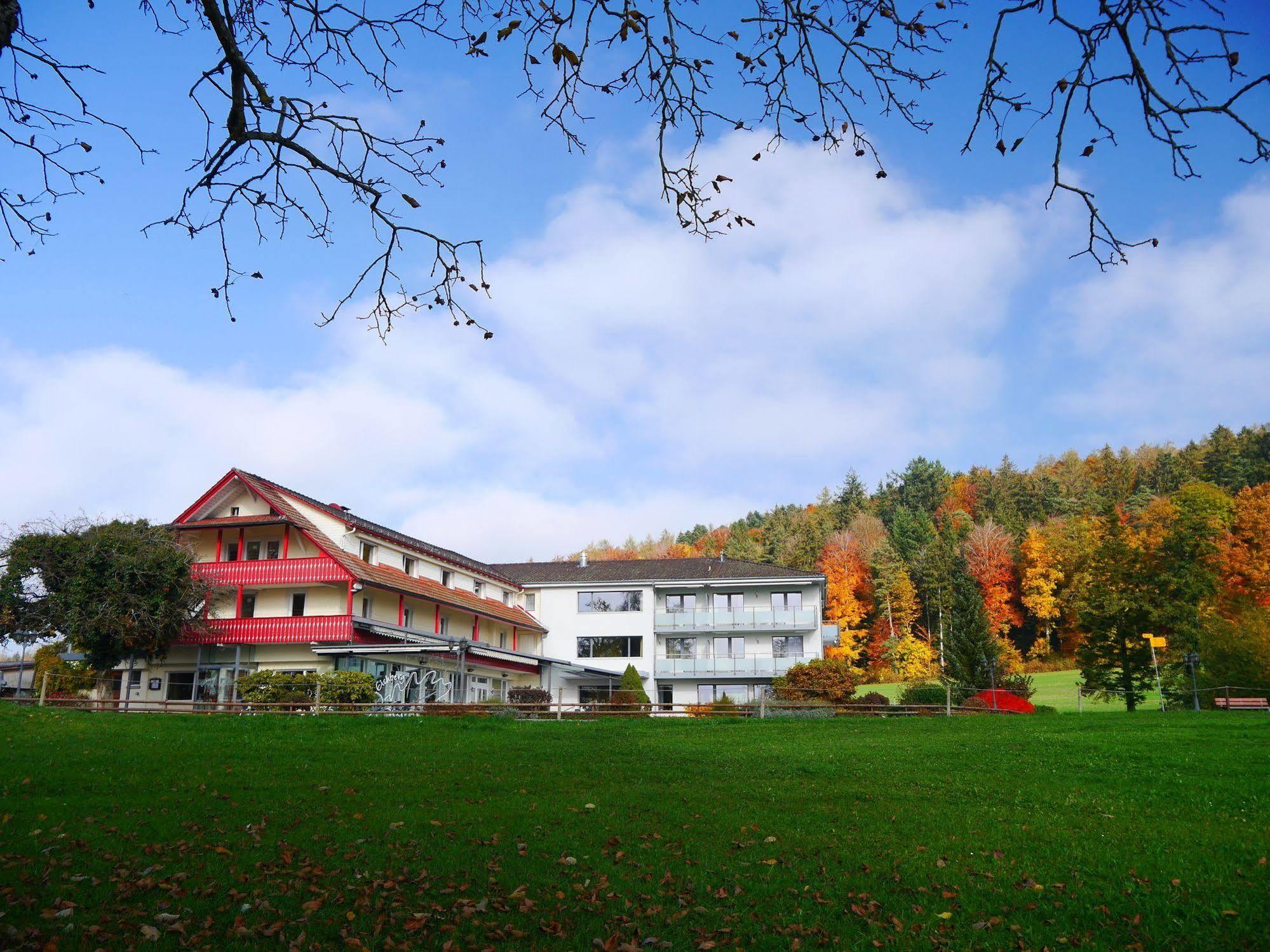 Hotel Restaurant Eichberg Seengen Екстер'єр фото